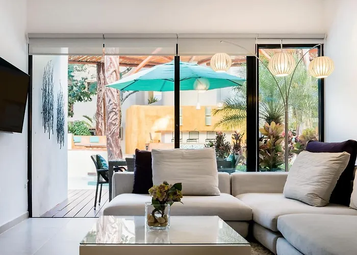 Stylish 2b With Direct Pool Access In Aldea Zama Tulum